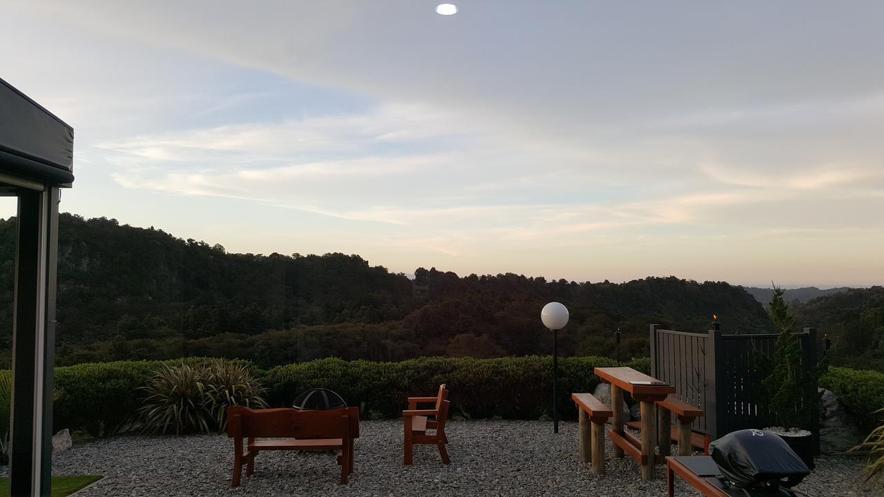 Rocky Ridge Cottage Takaka Εξωτερικό φωτογραφία